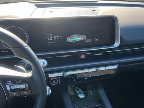 New 2025 Hyundai Ioniq 6 SE image 17