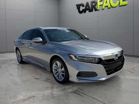 Used 2019 Honda Accord LX image 4
