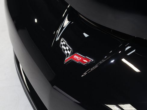 Used 2013 Chevrolet Corvette Grand Sport w/ 3LT Preferred Equipment Group RWD image 7