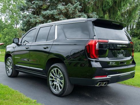 Used 2025 GMC Yukon Denali w/ Denali Reserve Package AWD/4WD image 5