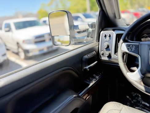 Used 2015 GMC Sierra 2500 SLT w/ Suspension Package, Off-Road AWD/4WD image 31