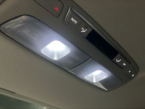 Used 2021 Kia Telluride SX w/ Towing Package AWD/4WD image 29