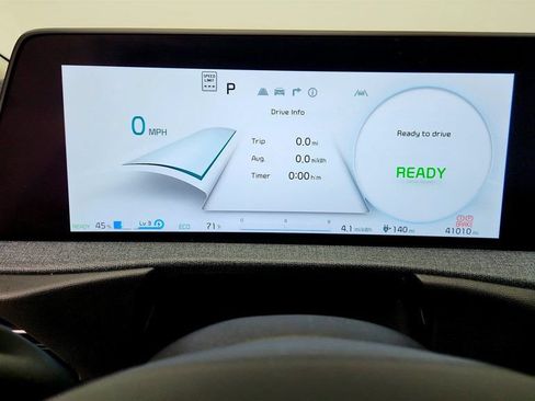 Used 2022 Kia EV6 Wind RWD image 14