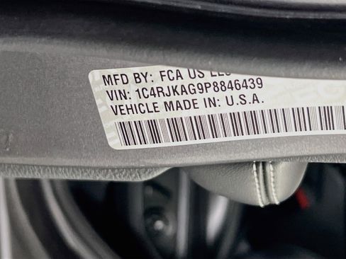Used 2023 Jeep Grand Cherokee L Laredo AWD/4WD image 32