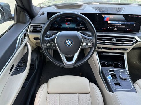 Used 2023 BMW i4 eDrive35 w/ Premium Package RWD image 15