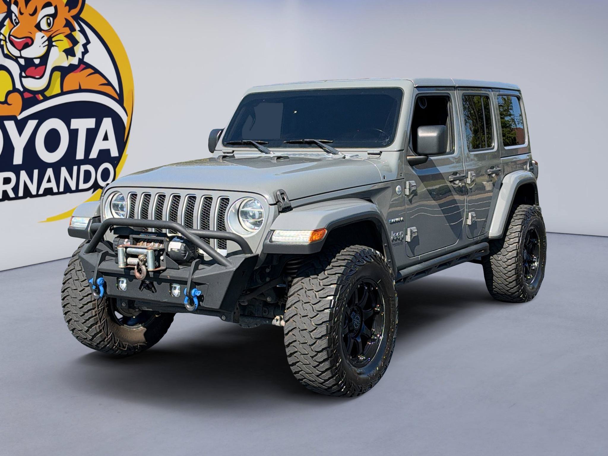 Used 2020 Jeep Wrangler Unlimited Sahara w/ LED Lighting Group AWD/4WD image 1