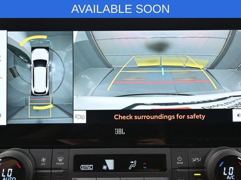 Used 2024 Toyota Grand Highlander AWD image 21