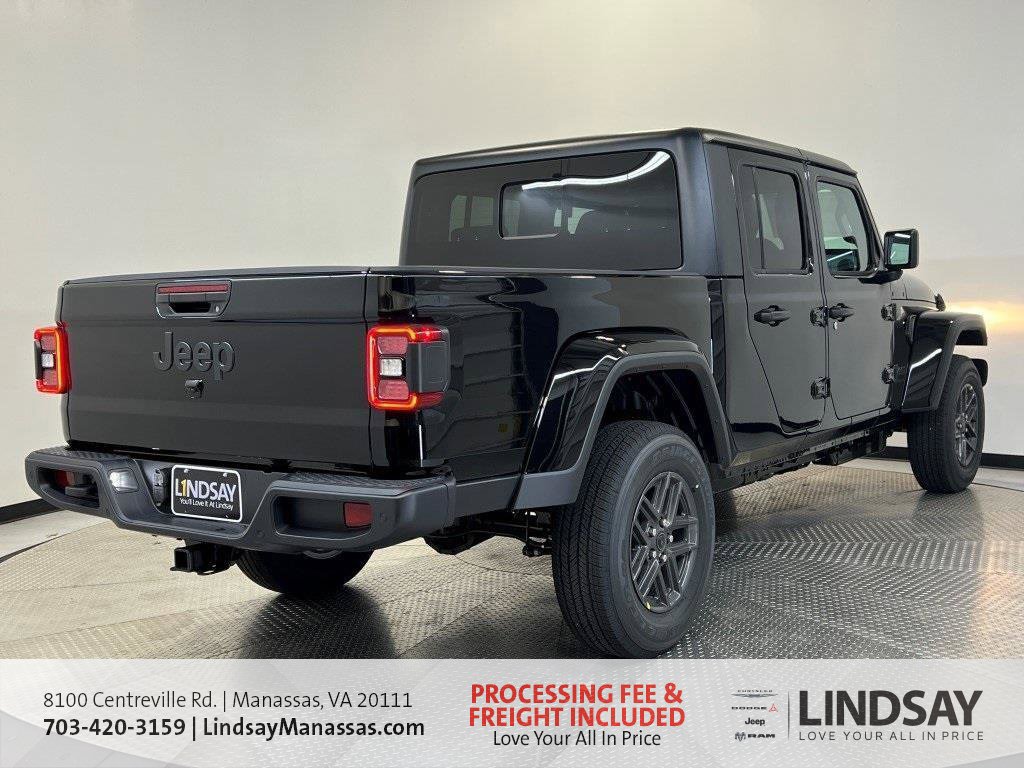 New 2026 Jeep Gladiator Sport AWD/4WD image 4