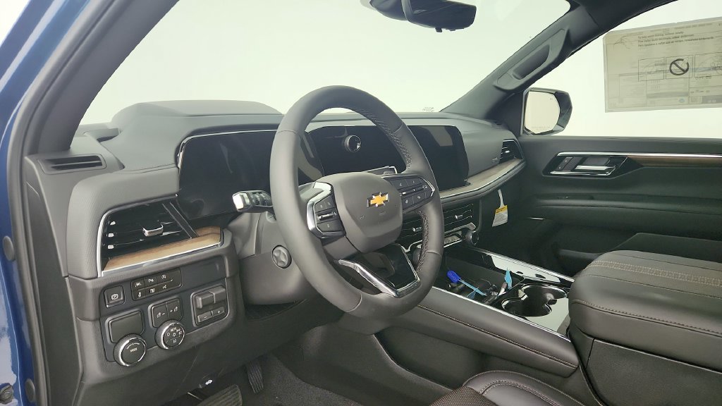 New 2026 Chevrolet Tahoe High Country w/ Sun And Tow Package RWD image 13