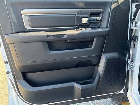 Used 2024 RAM 1500 Classic Warlock image 12