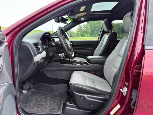 Used 2022 Dodge Durango R/T w/ Blacktop Package AWD/4WD image 18