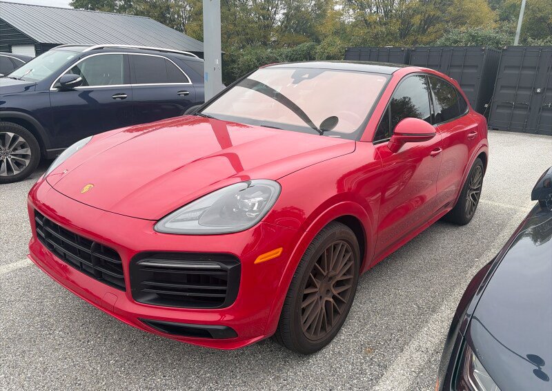 Certified 2022 Porsche Cayenne GTS AWD/4WD image 1