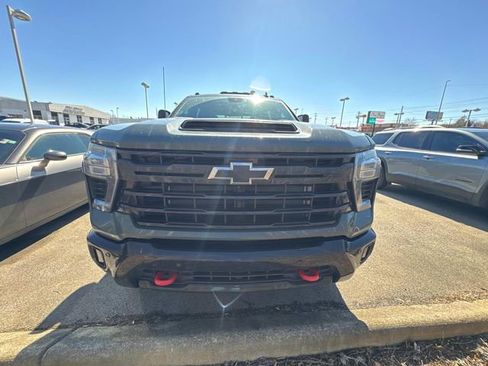 Certified 2025 Chevrolet Silverado 2500 LT w/ Trail Boss Package image 9