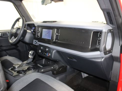 Used 2023 Ford Bronco 4-Door image 23