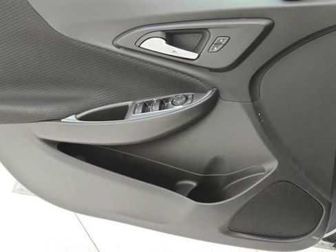 Used 2024 Chevrolet Malibu LT image 15