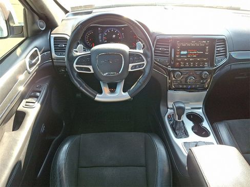 Used 2021 Jeep Grand Cherokee SRT image 11