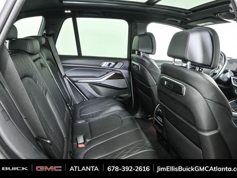 Used 2025 BMW X5 xDrive50e image 23