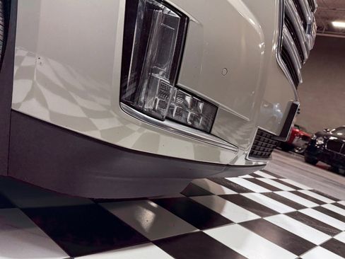 Used 2015 Cadillac Escalade Luxury image 43