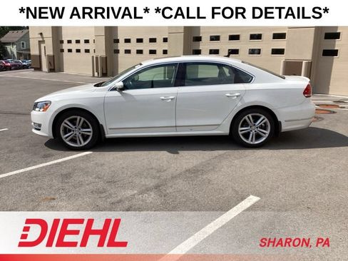 Used 2014 Volkswagen Passat 1.8T SEL Premium FWD image 4