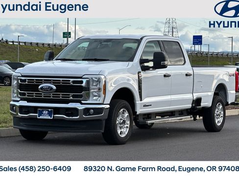 Used 2025 Ford F250 XLT image 9