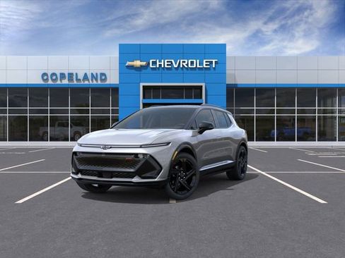 New 2026 Chevrolet Equinox EV RS image 9