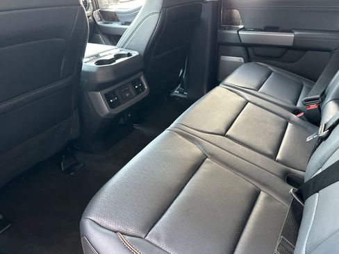 New 2025 Ford F250 Lariat w/ Lariat Ultimate Package image 4