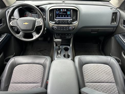 Used 2015 Chevrolet Colorado Z71 AWD/4WD image 12