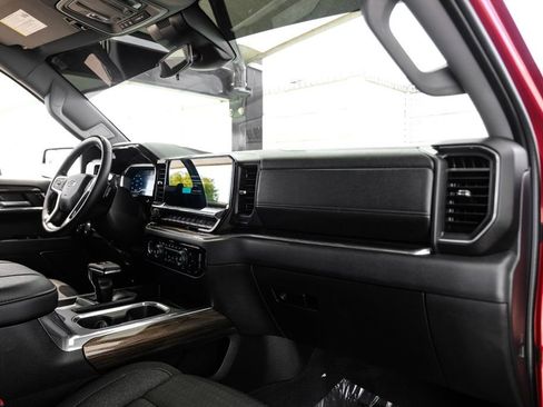 Used 2023 Chevrolet Silverado 1500 LT Trail Boss image 9