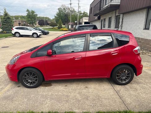 Used 2013 Honda Fit image 4