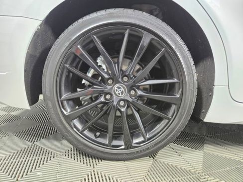 Used 2023 Toyota Camry XSE image 11