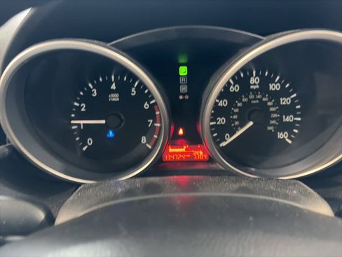 Used 2012 MAZDA MAZDA5 Sport image 29