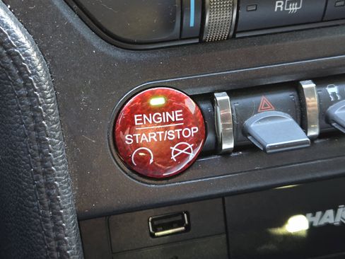 Used 2017 Ford Mustang Shelby GT350 w/ Electronics Package image 22