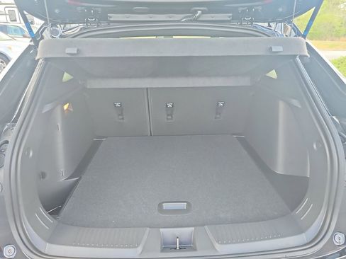 New 2026 Chevrolet Trax RS w/ Sunroof Package image 12