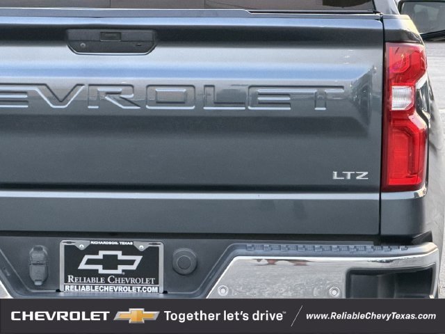 Used 2019 Chevrolet Silverado 1500 LTZ w/ LTZ Texas Edition RWD image 38
