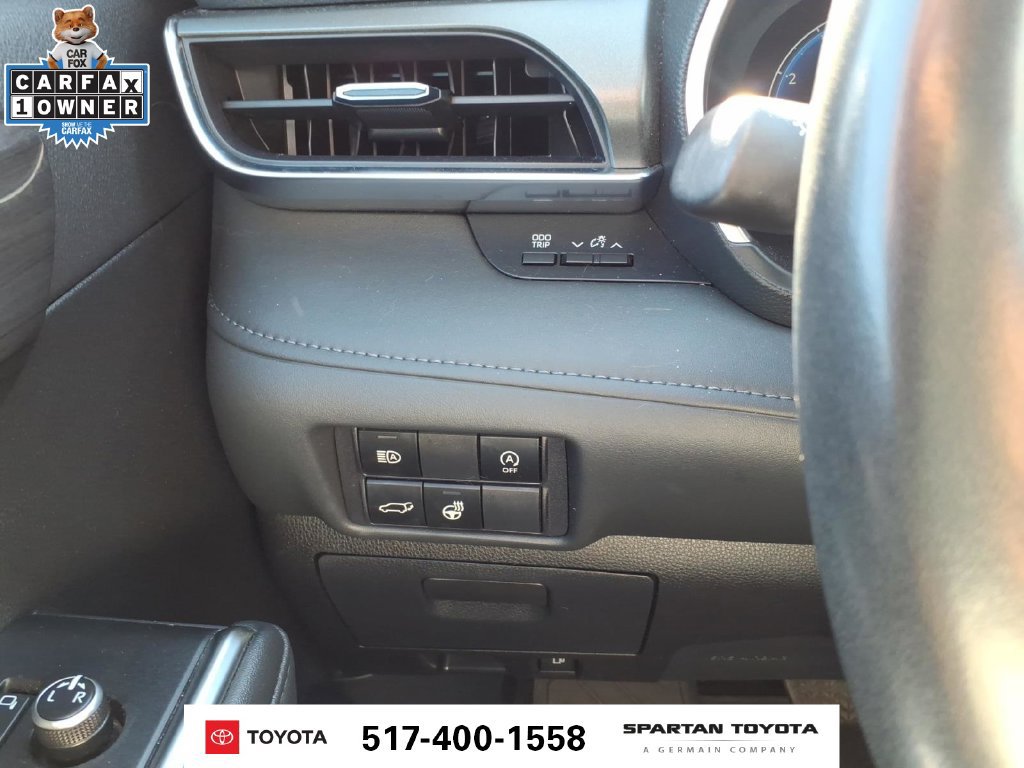 Used 2024 Toyota Highlander Limited AWD/4WD image 18