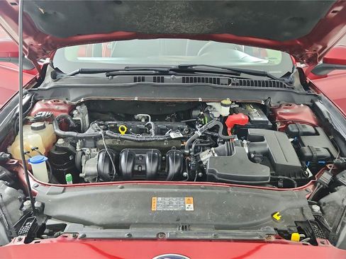 Used 2017 Ford Fusion SE image 45