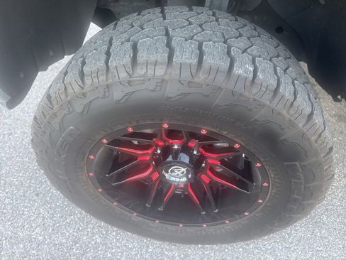 Used 2020 Chevrolet Silverado 1500 LT w/ Fleet Comfort Package image 11