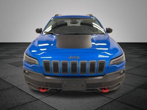 Used 2022 Jeep Cherokee Trailhawk image 2
