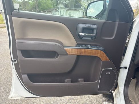 Used 2018 GMC Sierra 1500 SLT w/ SLT Premium Package image 10