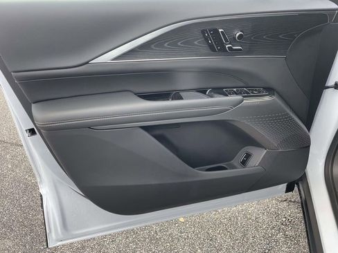 New 2026 Cadillac Lyriq Sport image 15