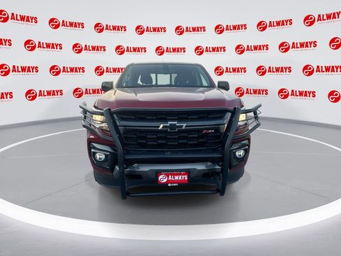 Used 2021 Chevrolet Colorado Z71 image 3