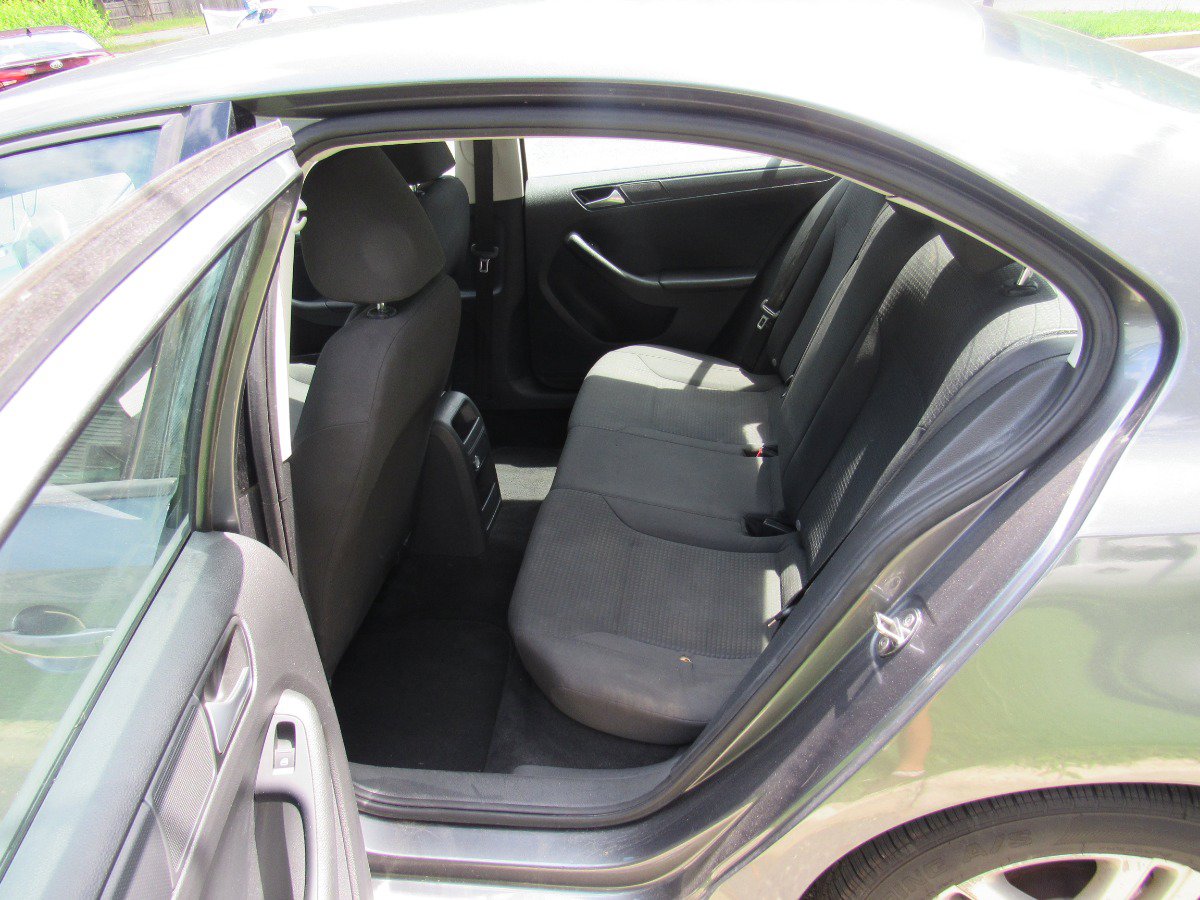 Used 2015 Volkswagen Jetta S FWD image 8