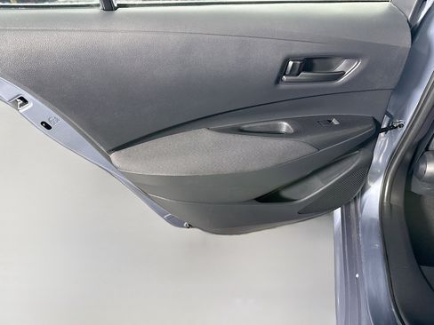 Used 2025 Toyota Corolla LE w/ Convenience Package image 26