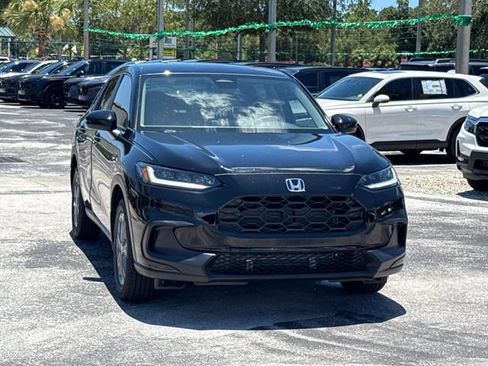 New 2027 Honda HR-V LX image 2