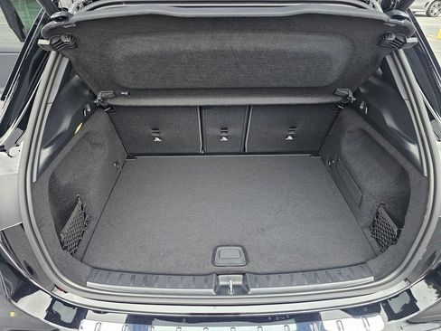 Used 2025 Mercedes-Benz GLA 250 image 25