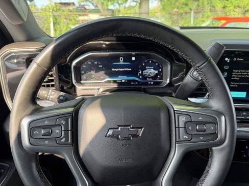 Certified 2023 Chevrolet Silverado 1500 LT AWD/4WD image 24