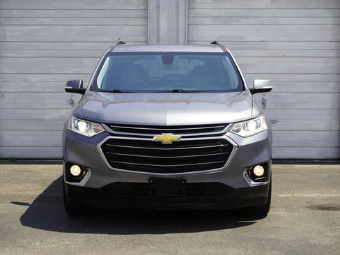 Used 2019 Chevrolet Traverse LT w/ LT Premium Package AWD/4WD image 9