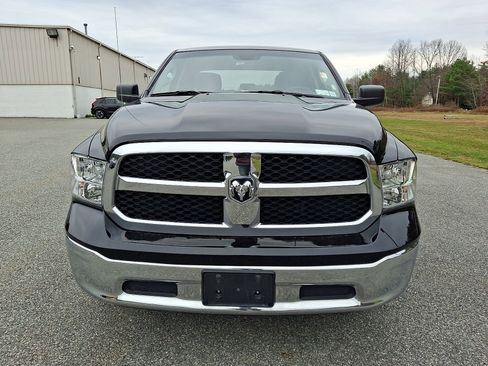 Used 2024 RAM 1500 Classic SLT image 3