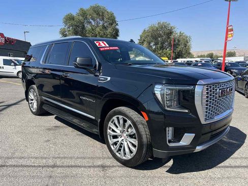 Used 2021 GMC Yukon XL Denali AWD/4WD image 4
