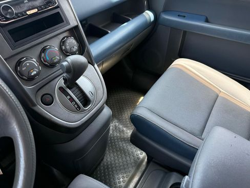 Used 2003 Honda Element EX image 11
